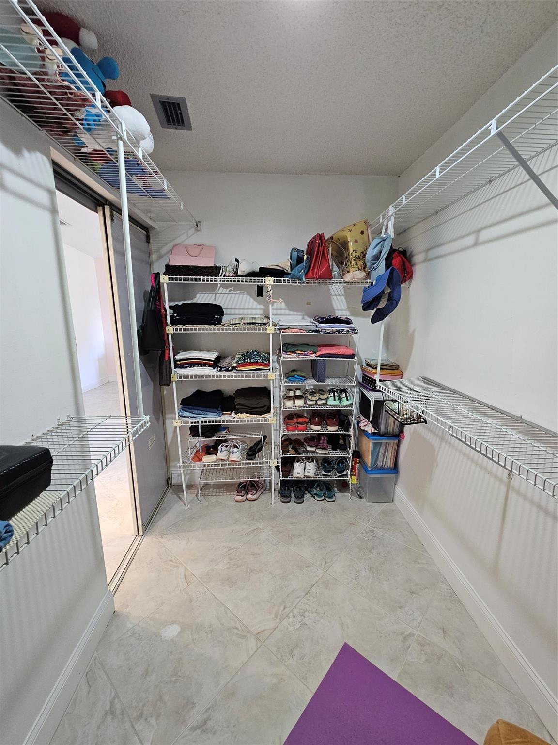 6848 Bridlewood Ct Unit: 6848