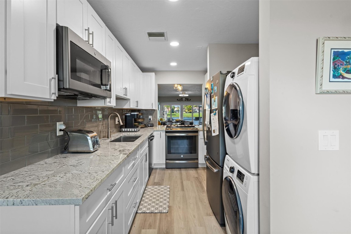 1280 NW 20th Ave Unit: 102