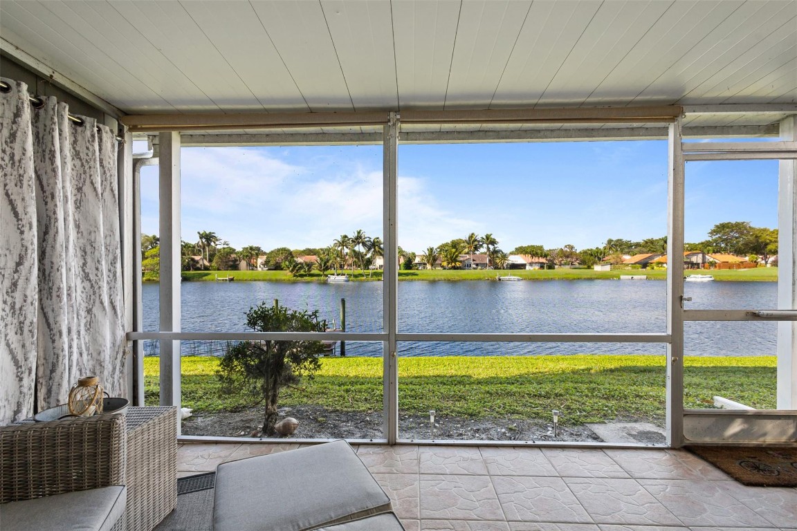 1280 NW 20th Ave Unit: 102