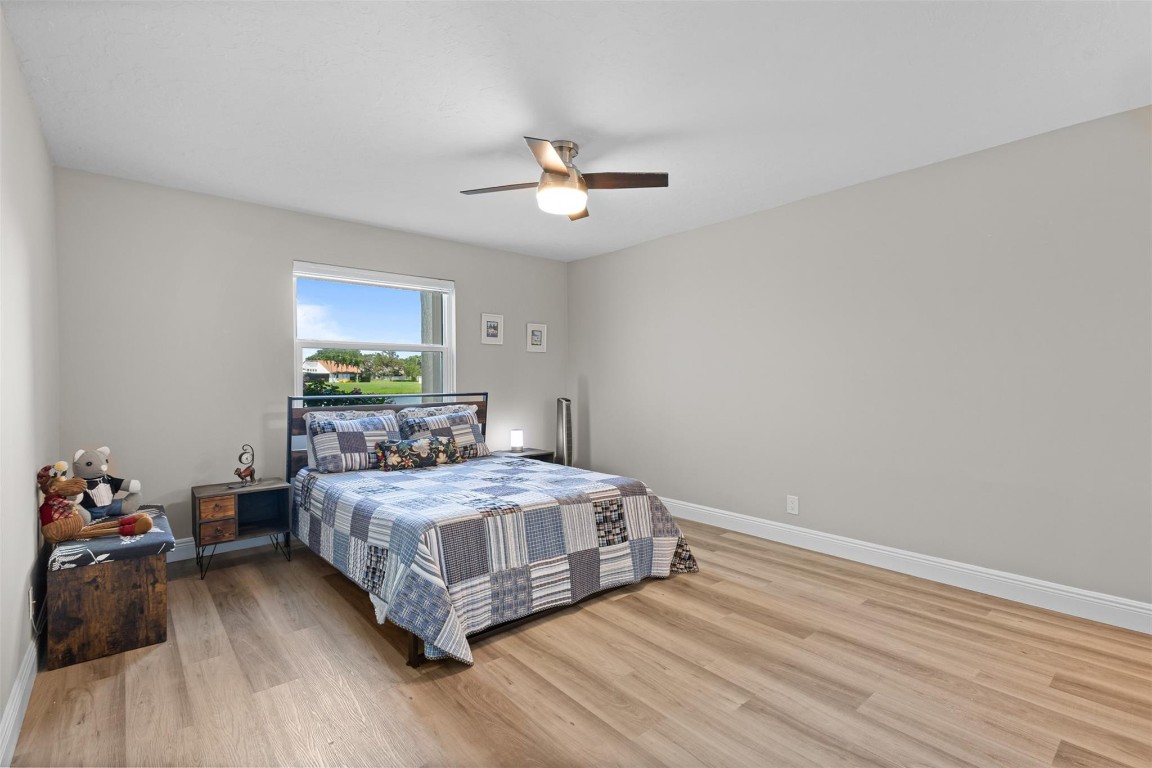 1280 NW 20th Ave Unit: 102