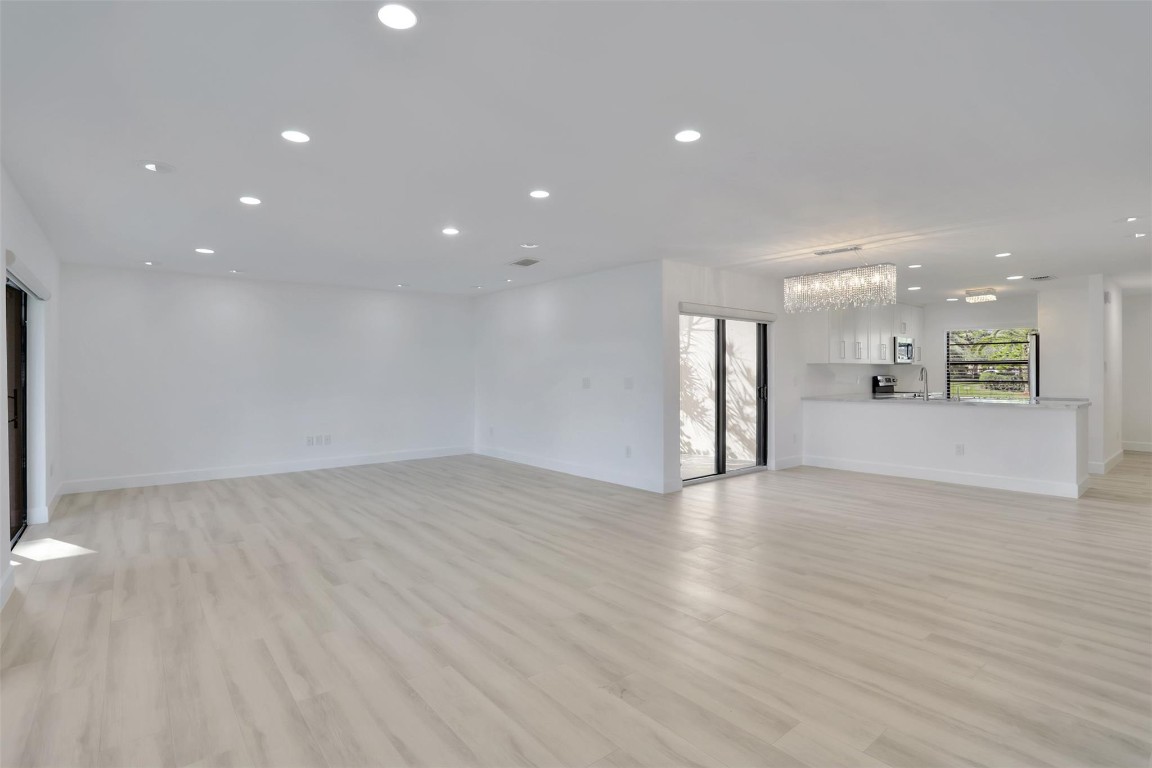 9262 Vista Del Lago Unit: G