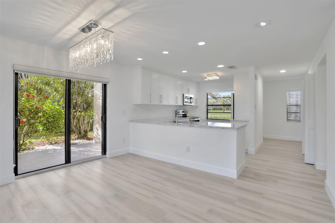 9262 Vista Del Lago Unit: G