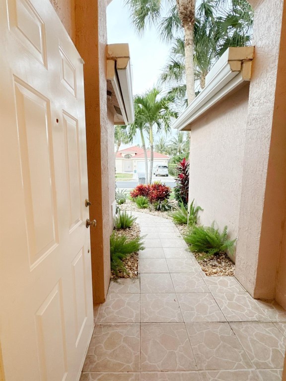 9518 Fox Trot Ln