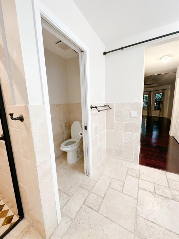 9518 Fox Trot Ln