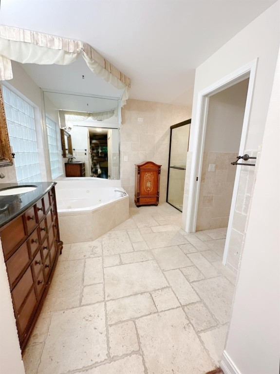 9518 Fox Trot Ln