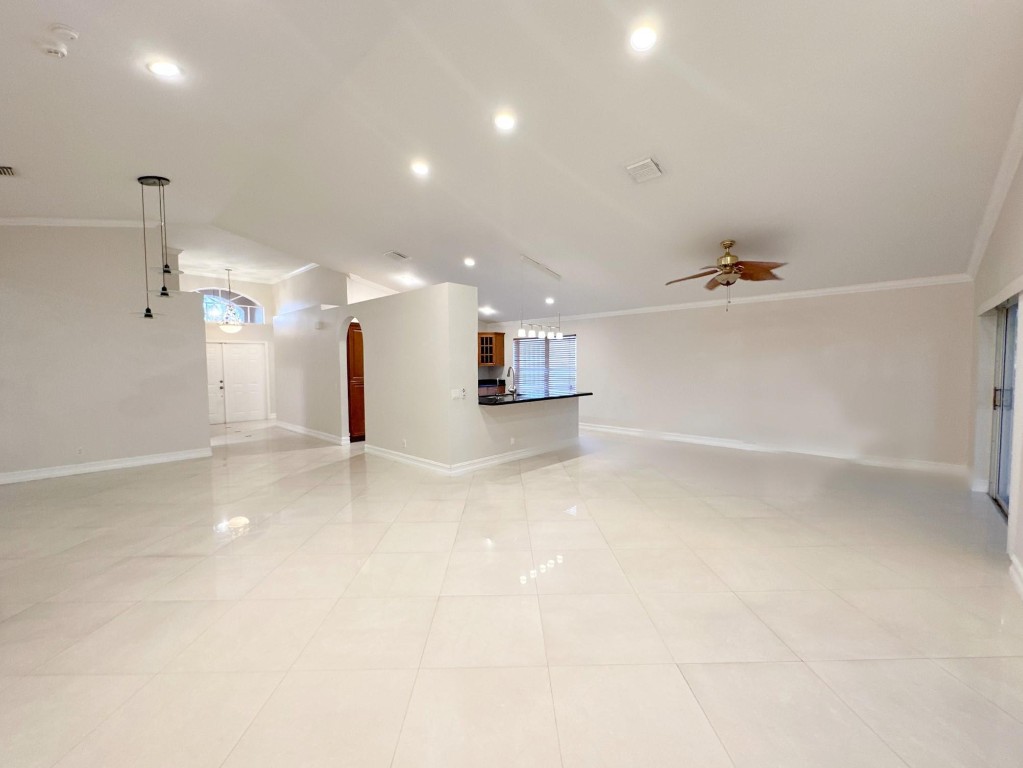 9518 Fox Trot Ln