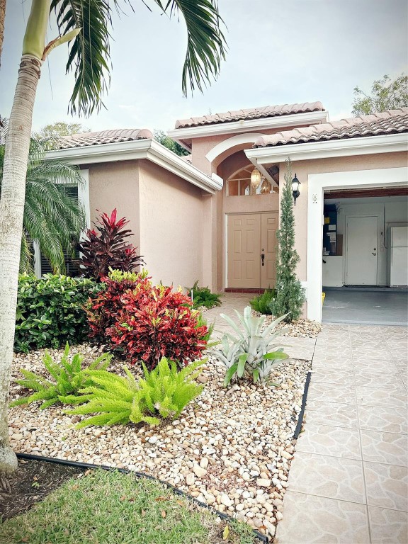 9518 Fox Trot Ln