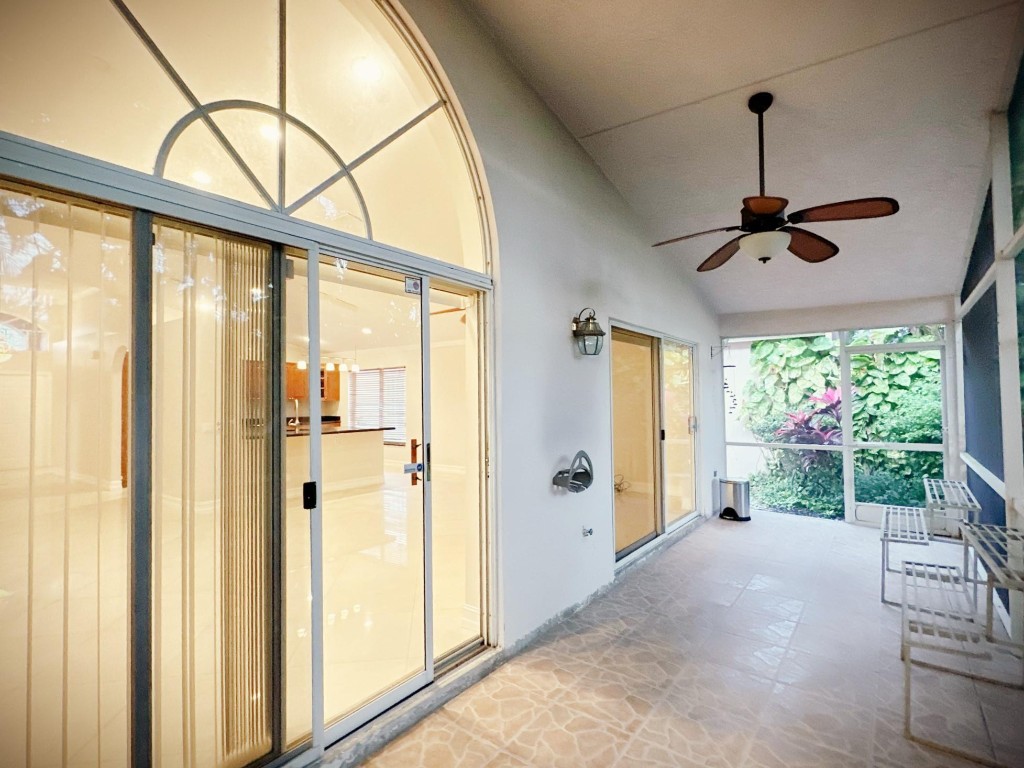 9518 Fox Trot Ln