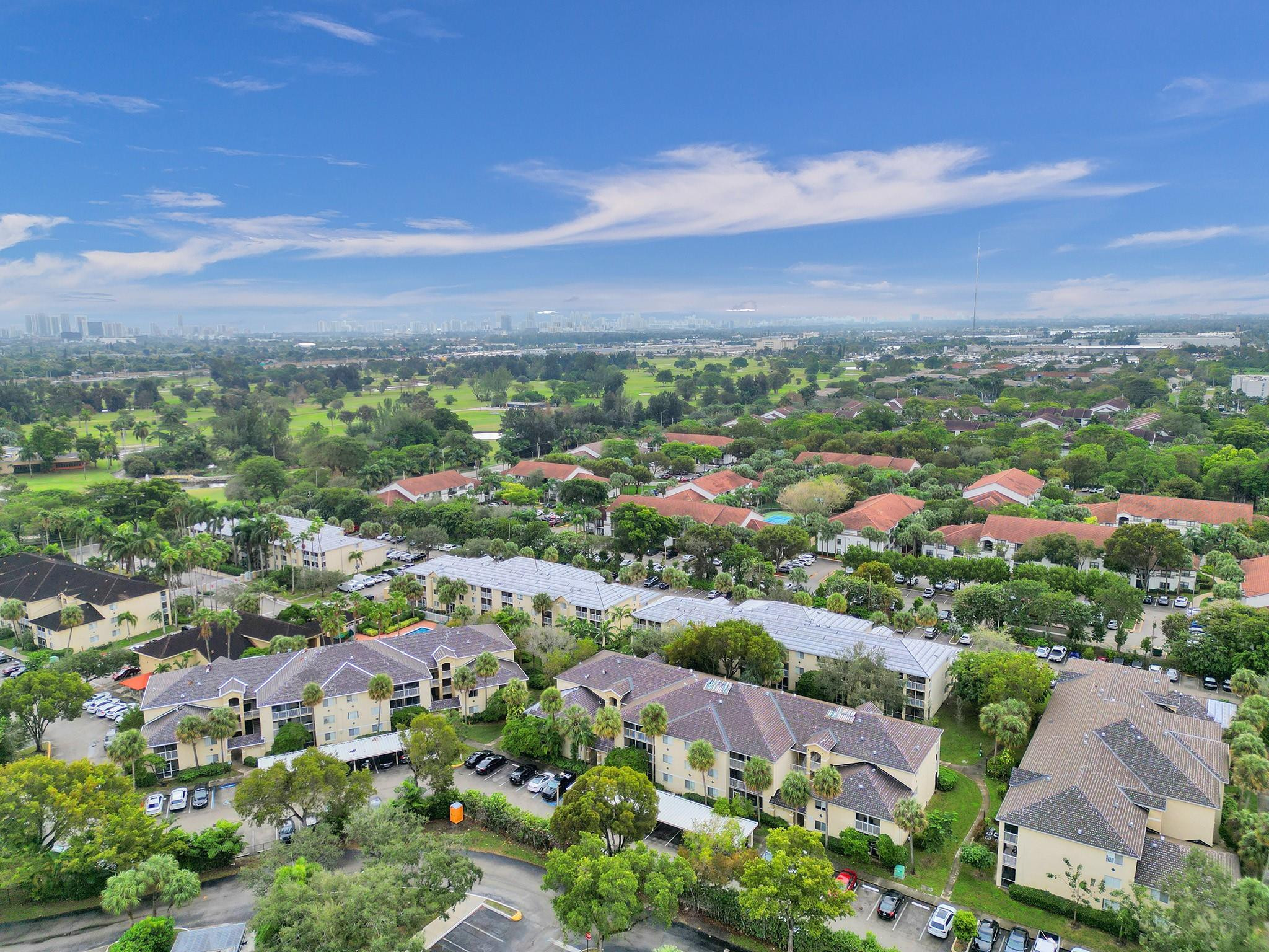 430 S Park Road 202, Hollywood Unit: 202