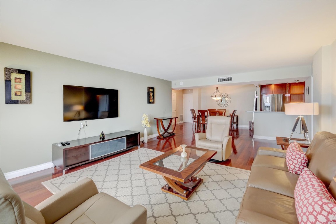 1 Las Olas Circle Unit: 710