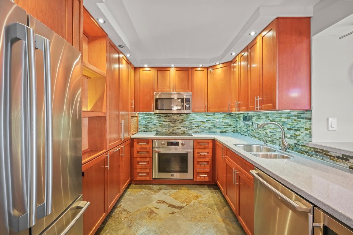 1 Las Olas Circle Unit: 710