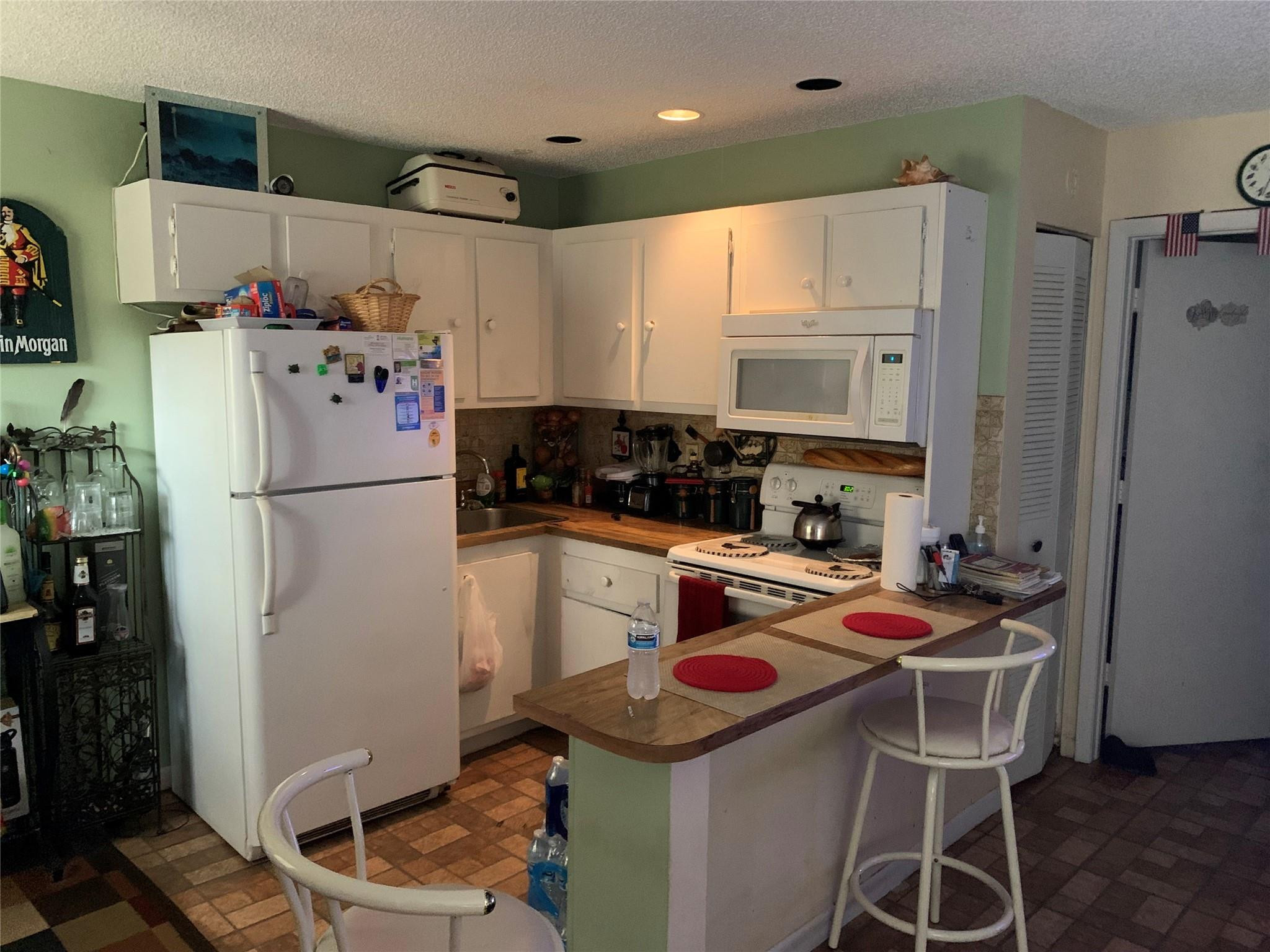 422 Lakeside Dr Unit: 235