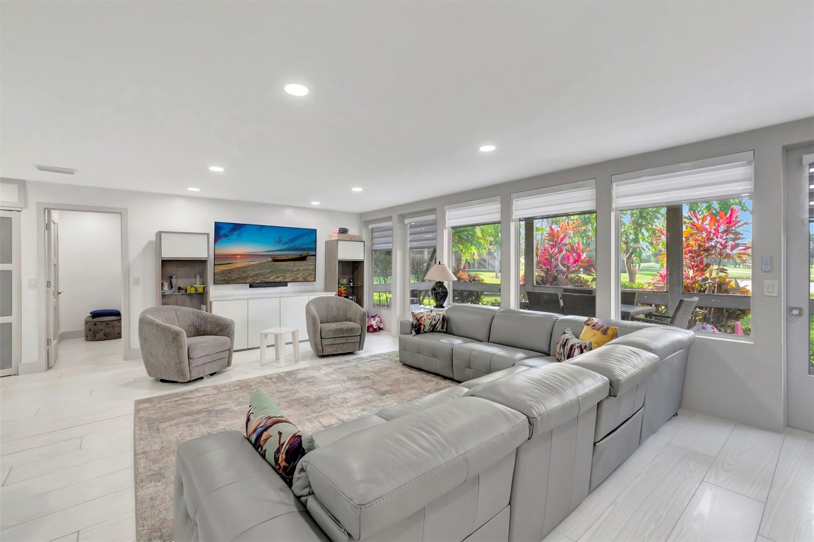 19939 Boca Drive 3153, Boca Raton Unit: 3153