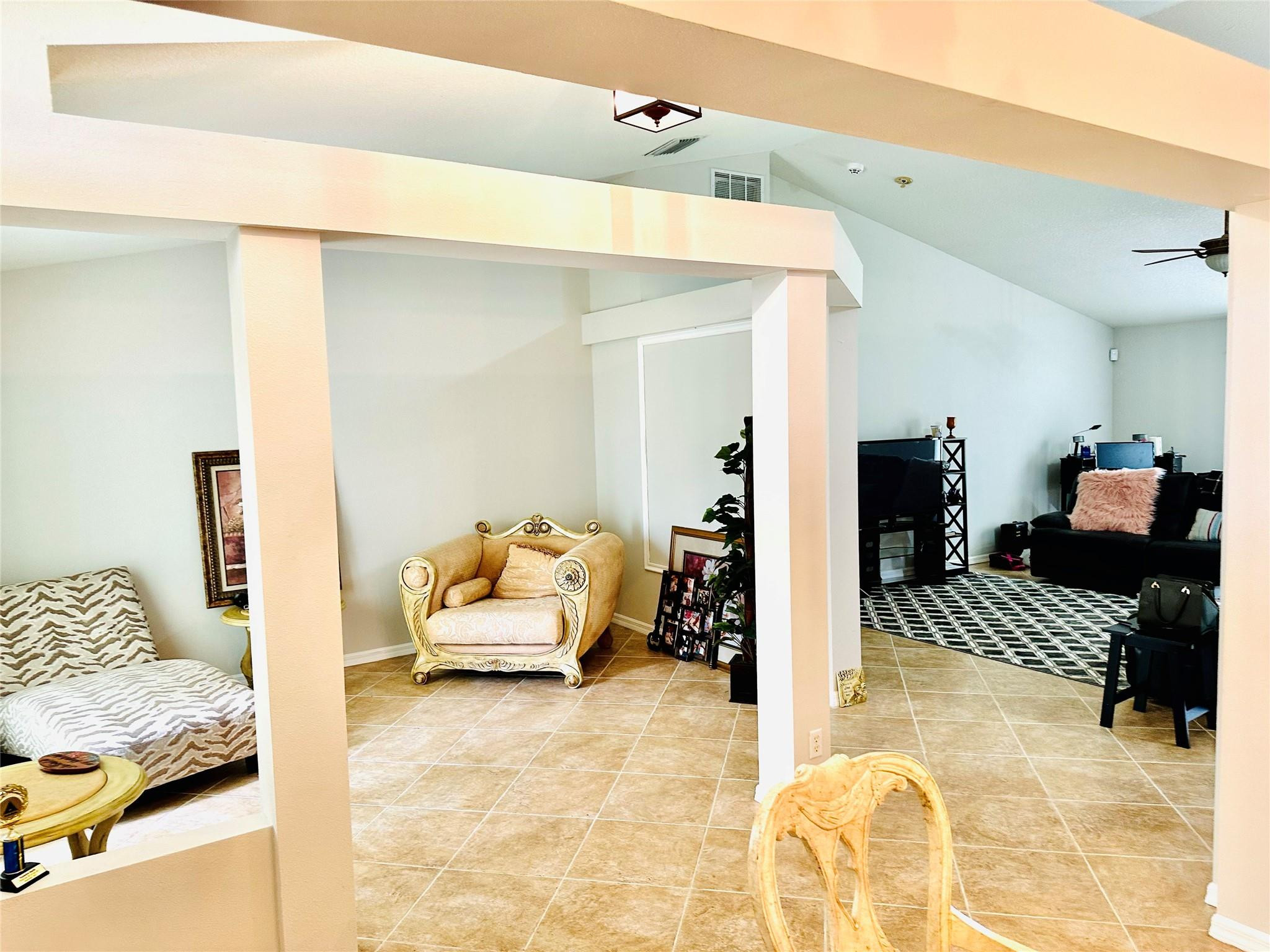 632 SW Jacoby Ave - R