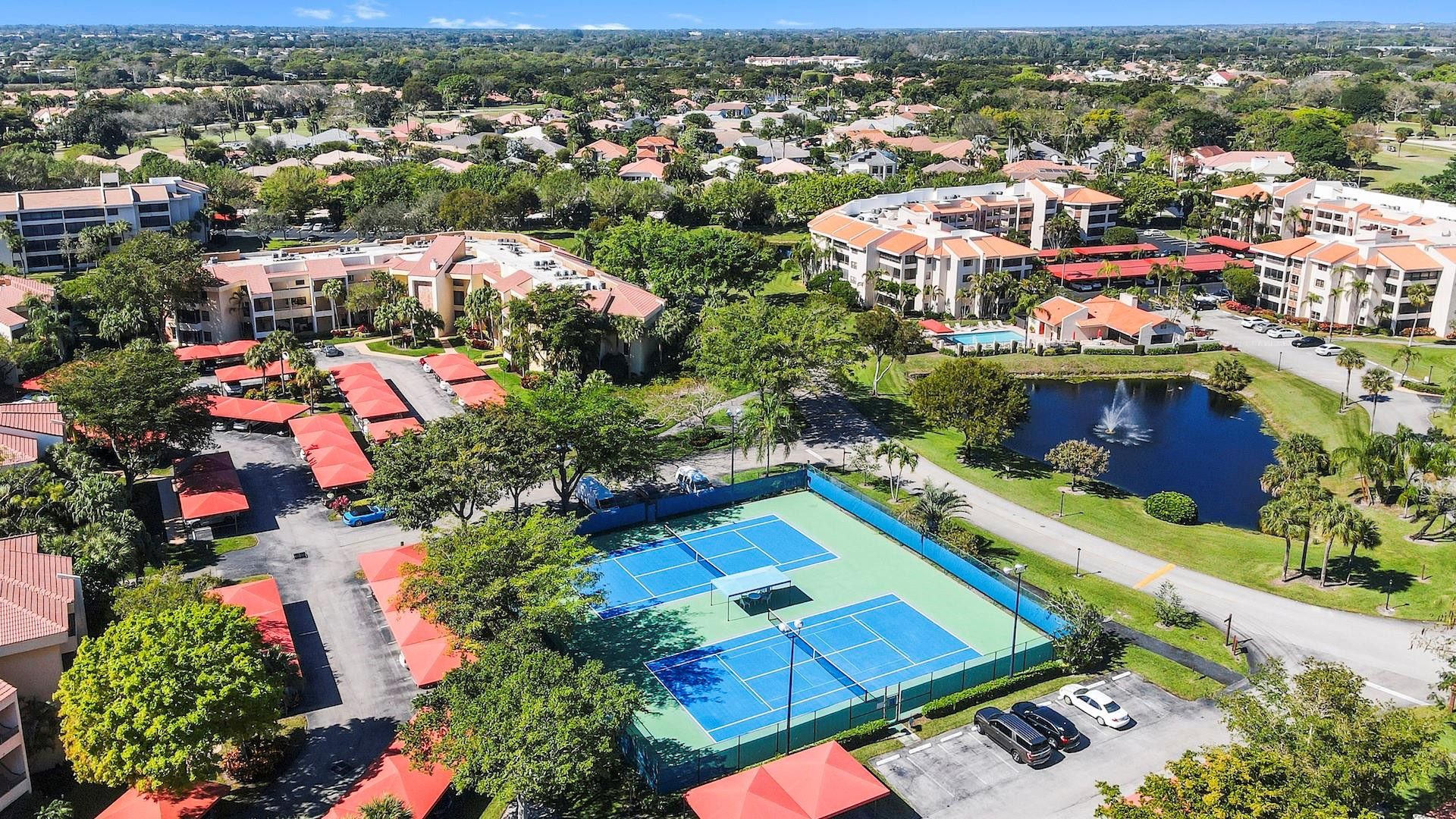 7535 La Paz Blvd Unit: 301