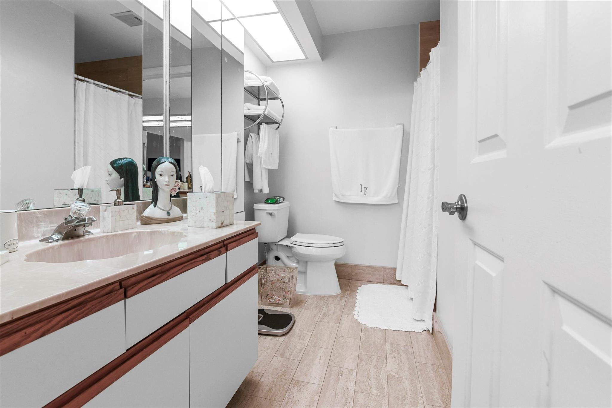 7535 La Paz Blvd Unit: 301