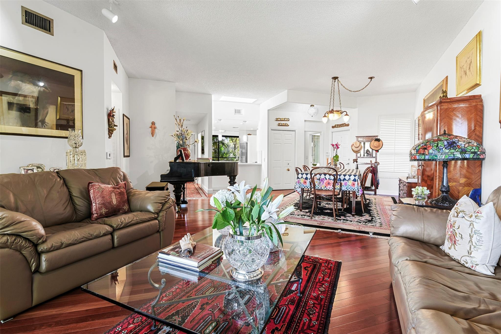 7535 La Paz Blvd Unit: 301