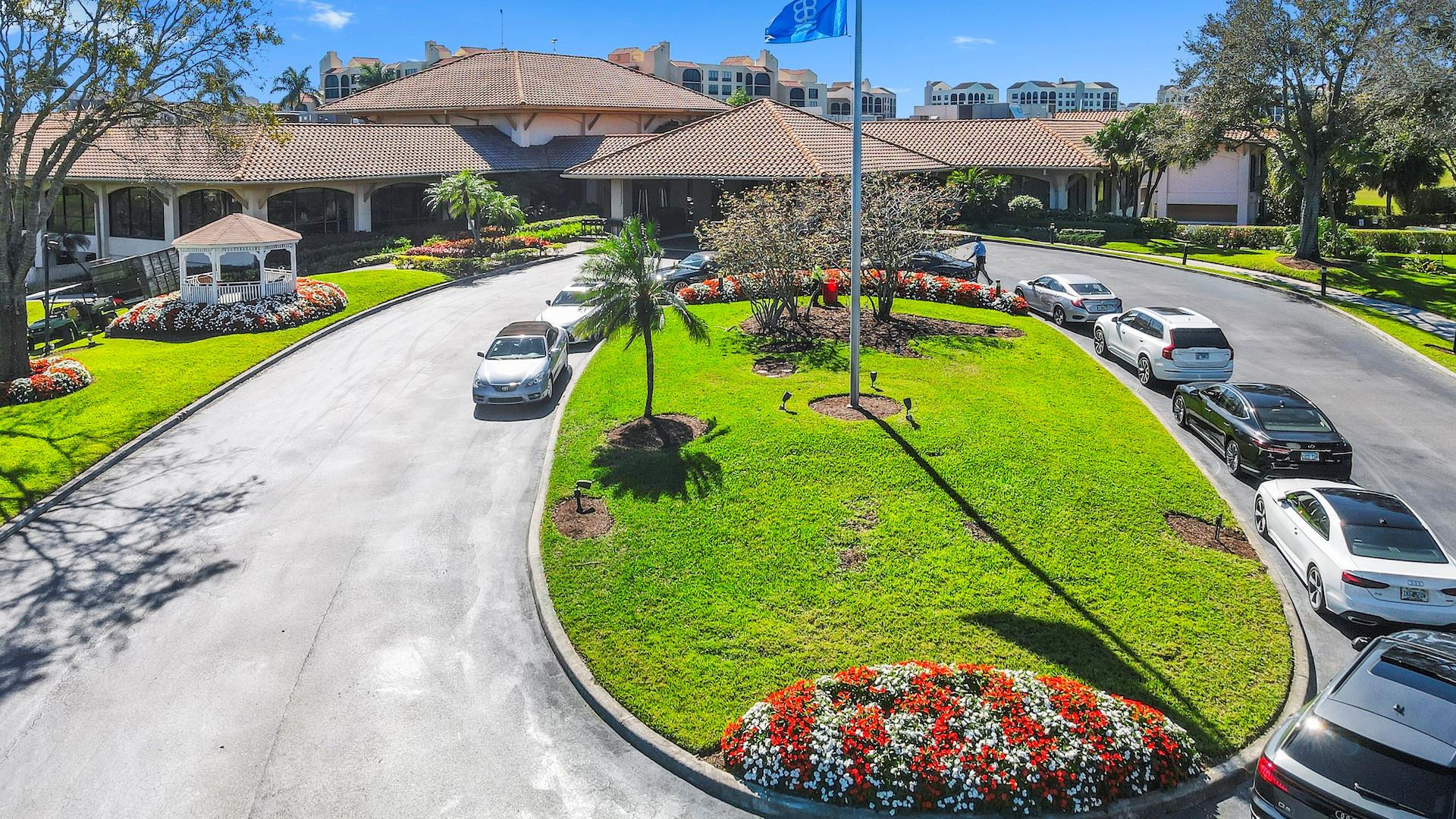 7535 La Paz Blvd Unit: 301