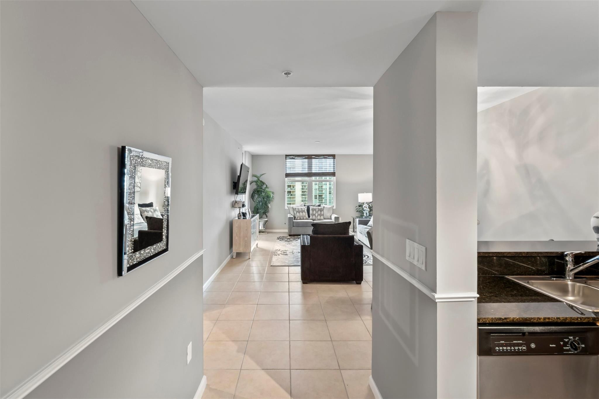 511 SE 5 Ave Unit: 923