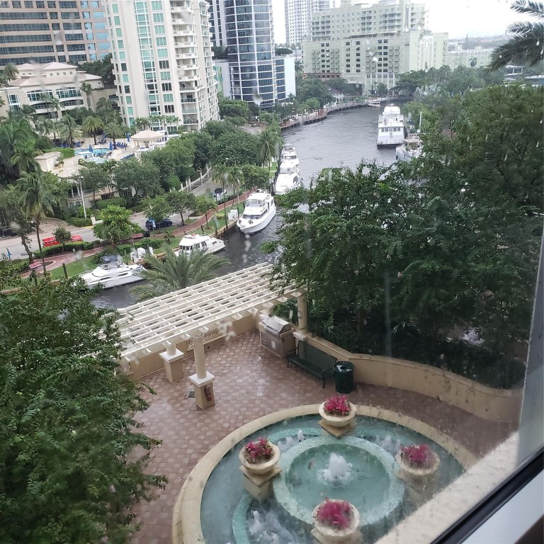 511 SE 5 Ave Unit: 923