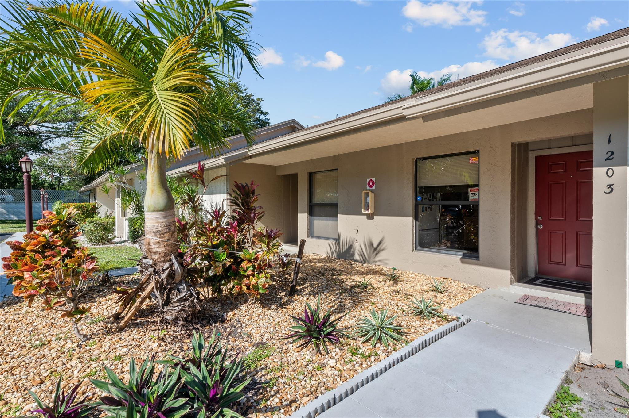 3086 S Oakland Forest Dr Unit: 1203