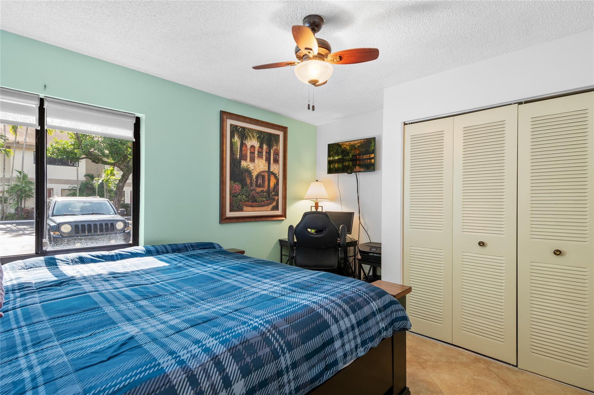 3086 S Oakland Forest Dr Unit: 1203