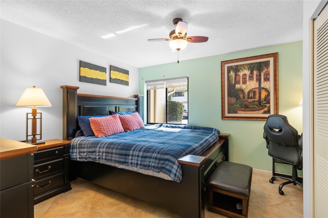 3086 S Oakland Forest Dr Unit: 1203