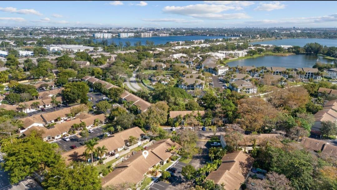 3086 S Oakland Forest Dr Unit: 1203