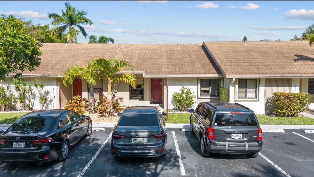 3086 S Oakland Forest Dr Unit: 1203