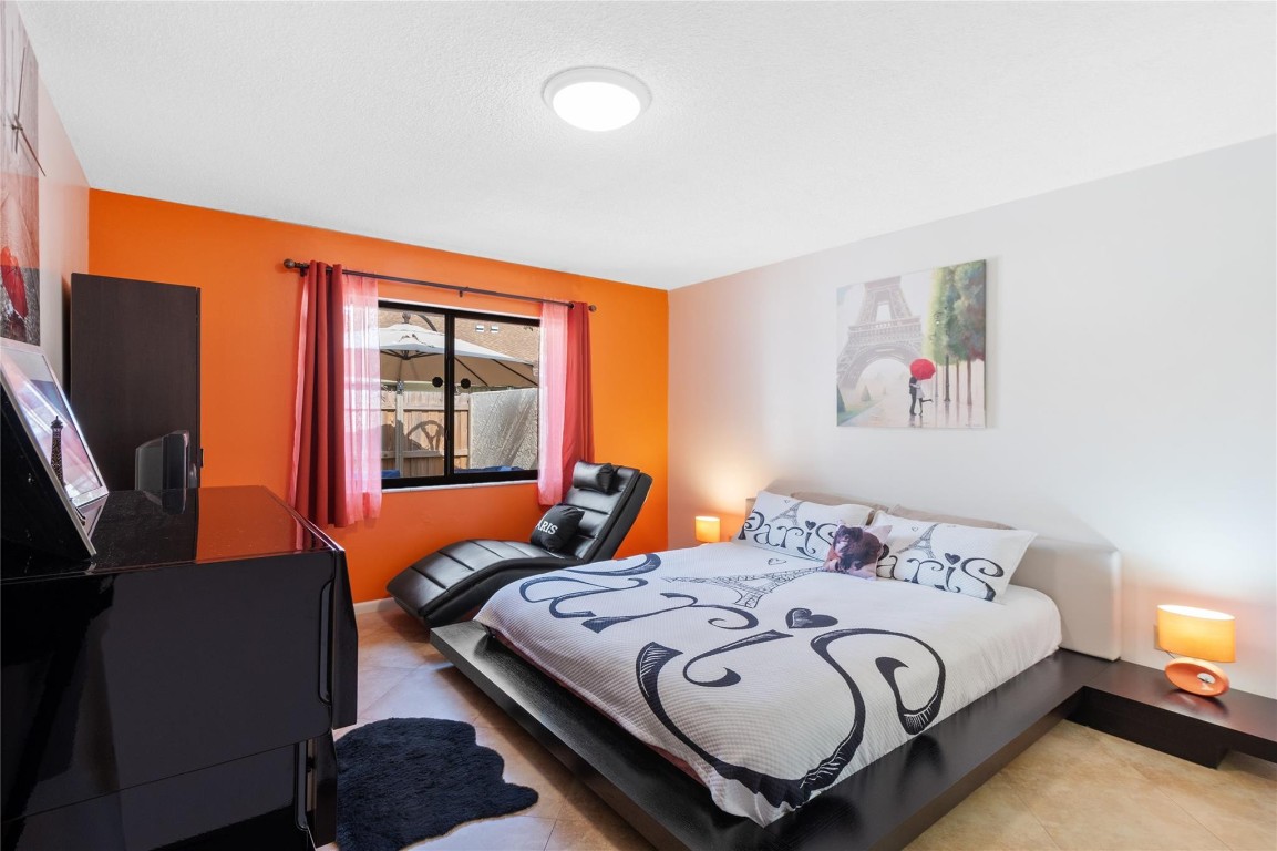 3086 S Oakland Forest Dr Unit: 1203