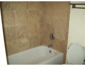 201 Meadows Cir Unit: -