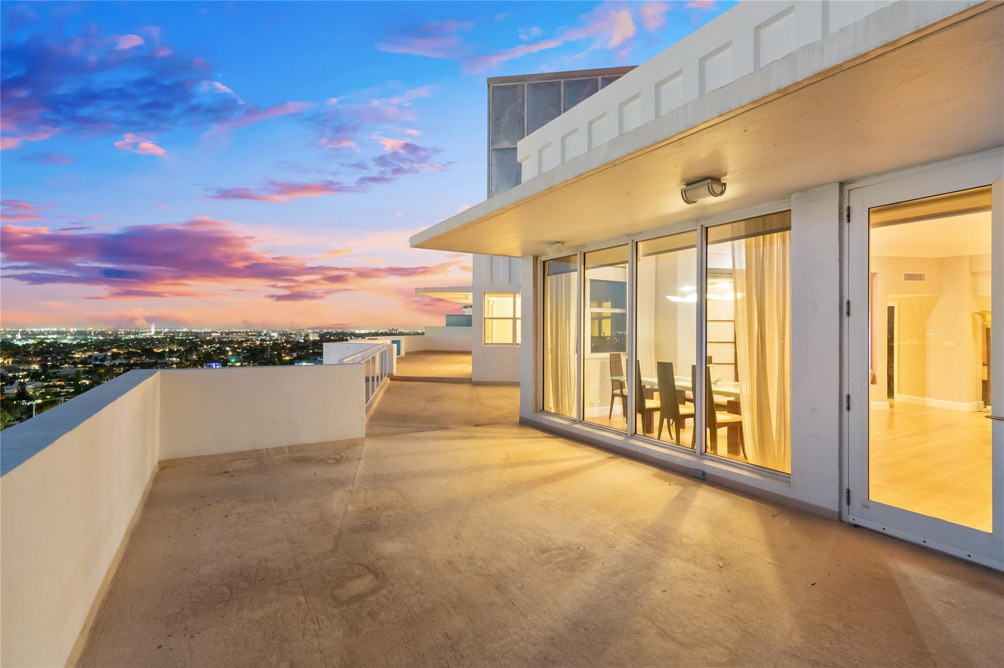 3430 W Galt Ocean Dr Unit: PH 1