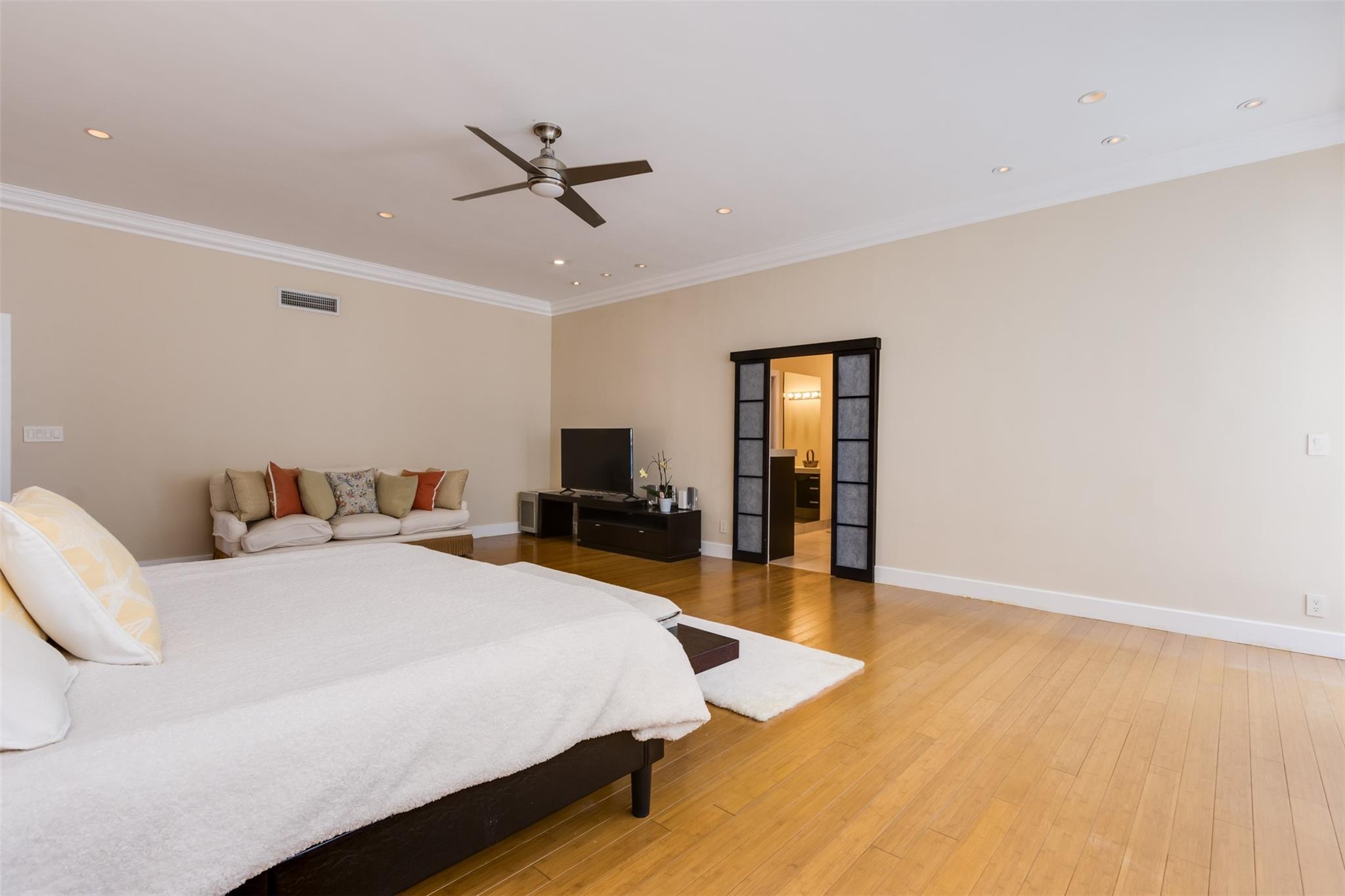 3430 W Galt Ocean Dr Unit: PH 1