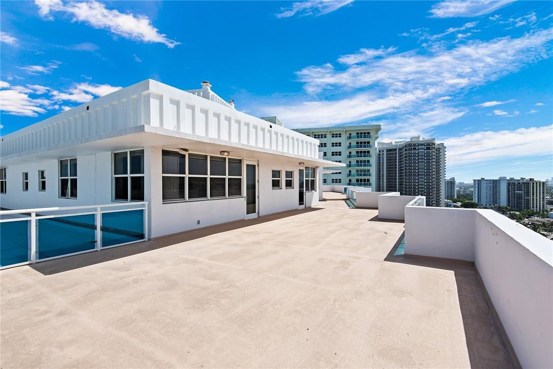 3430 W Galt Ocean Dr Unit: PH 1