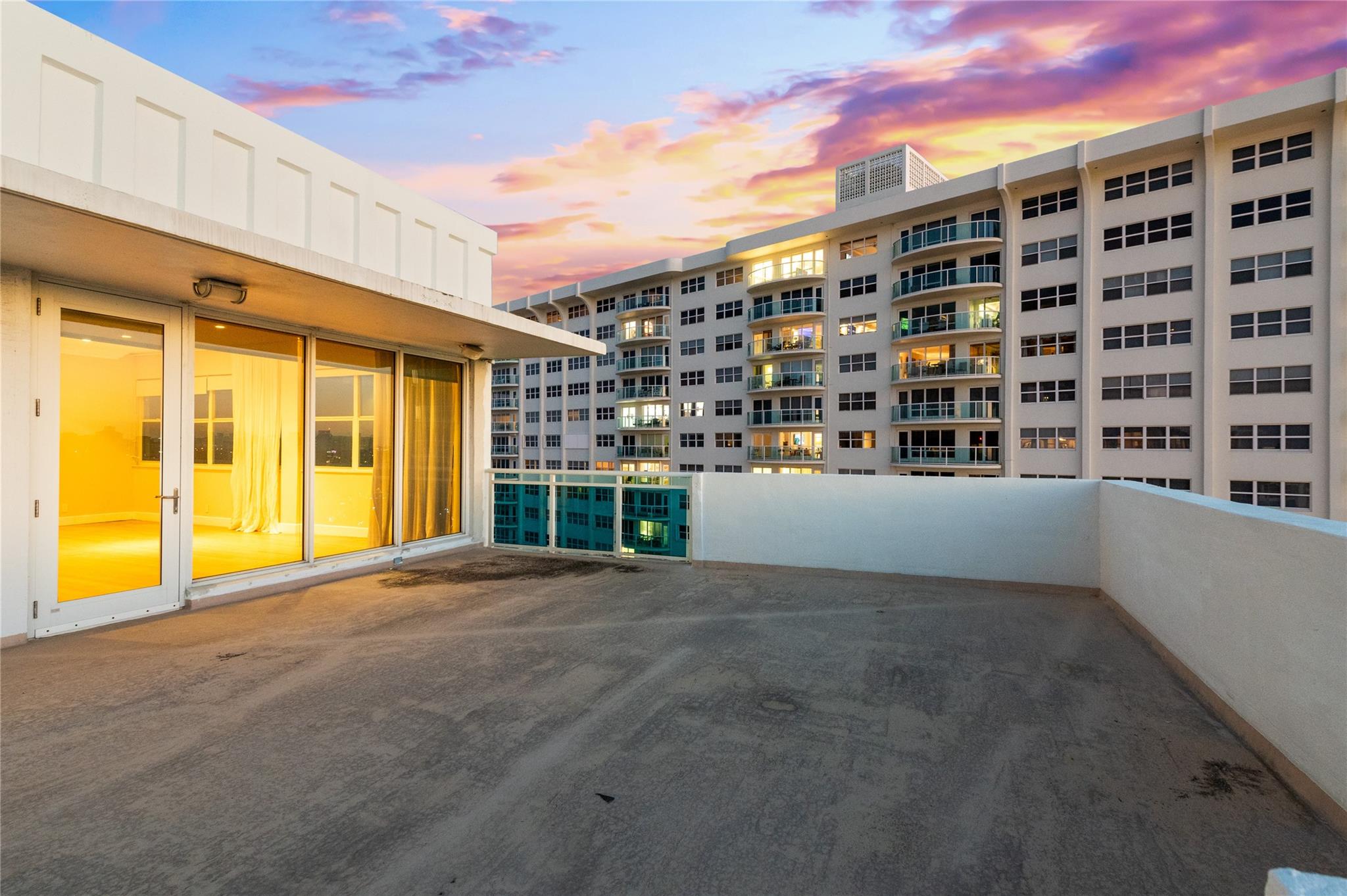 3430 W Galt Ocean Dr Unit: PH 1