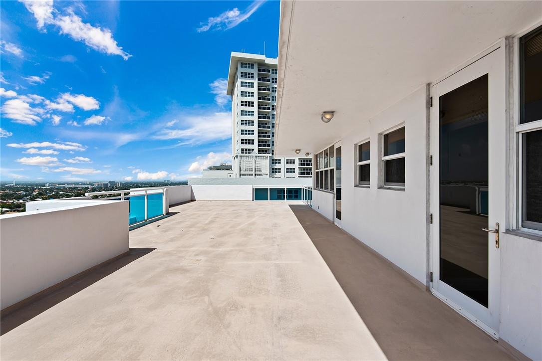 3430 W Galt Ocean Dr Unit: PH 1