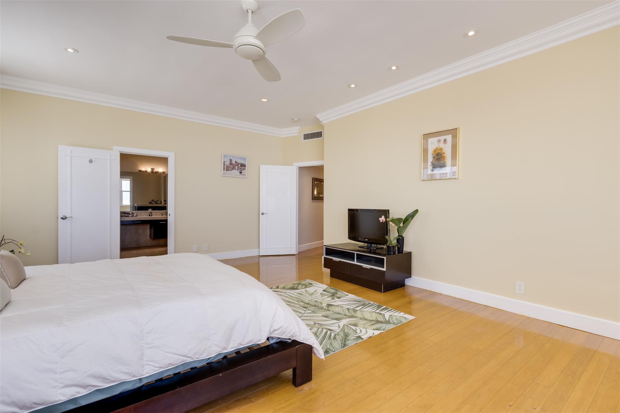 3430 W Galt Ocean Dr Unit: PH 1