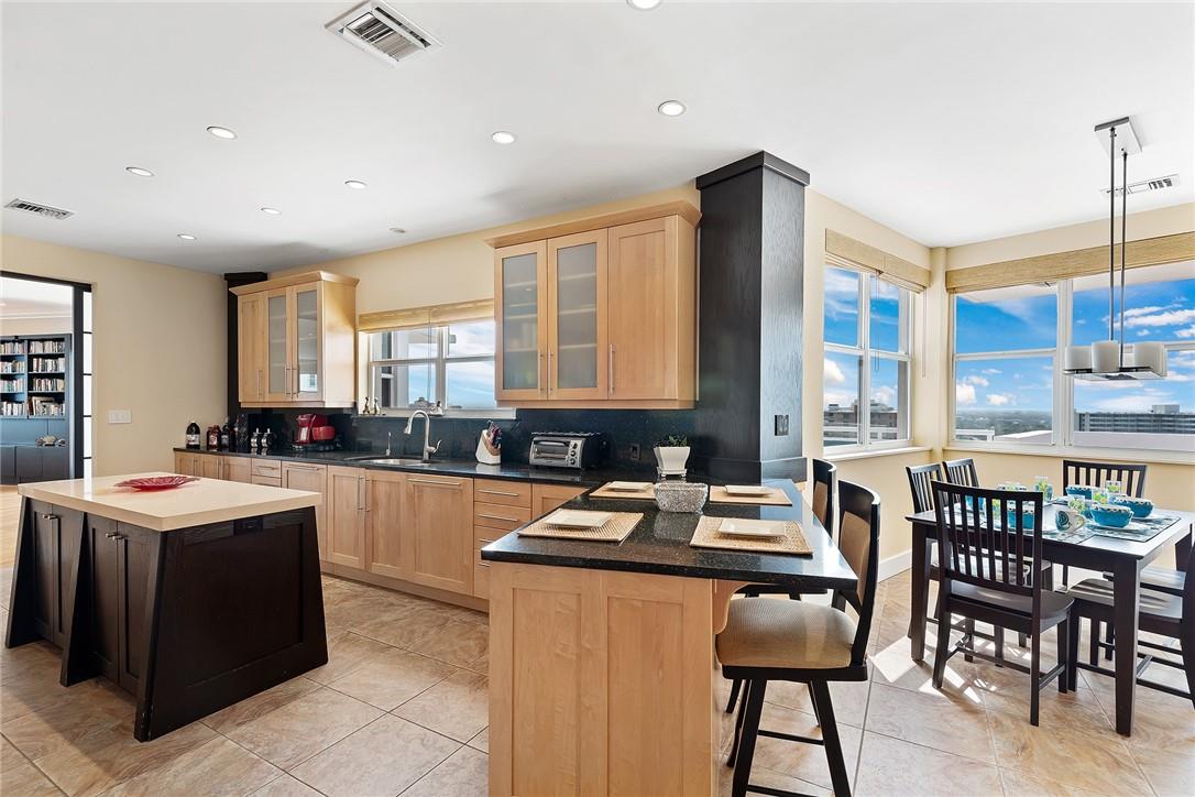 3430 W Galt Ocean Dr Unit: PH 1