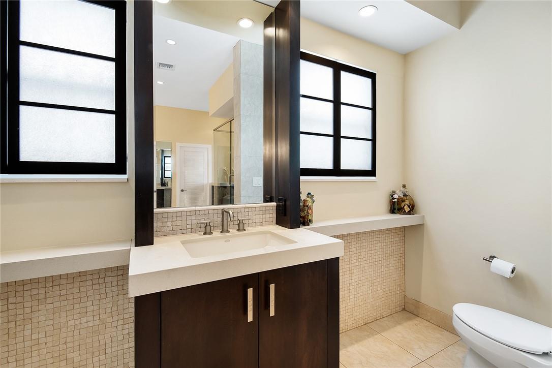 3430 W Galt Ocean Dr Unit: PH 1
