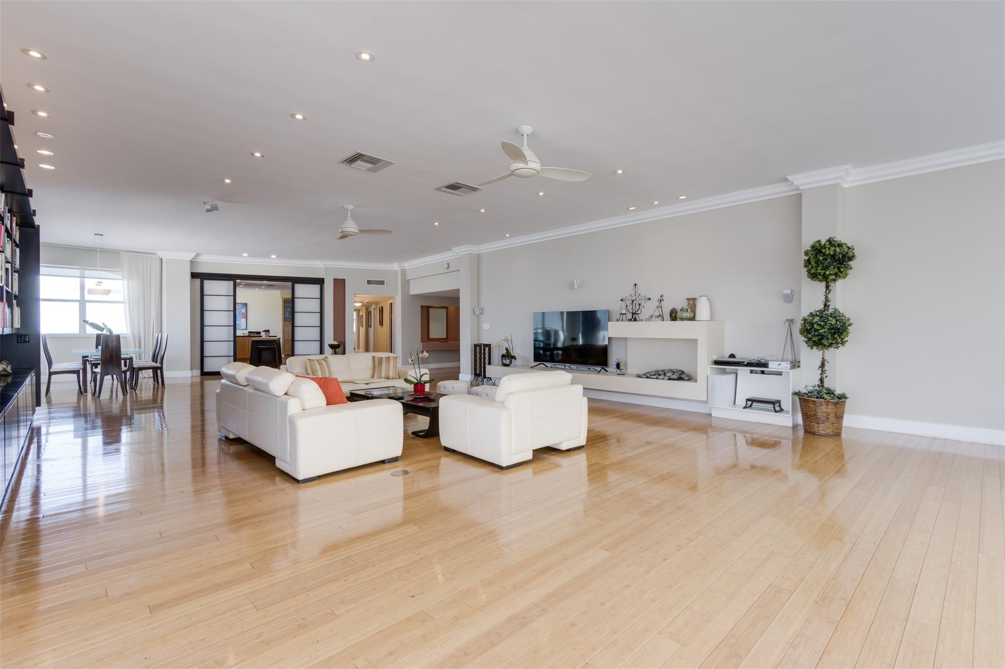3430 W Galt Ocean Dr Unit: PH 1