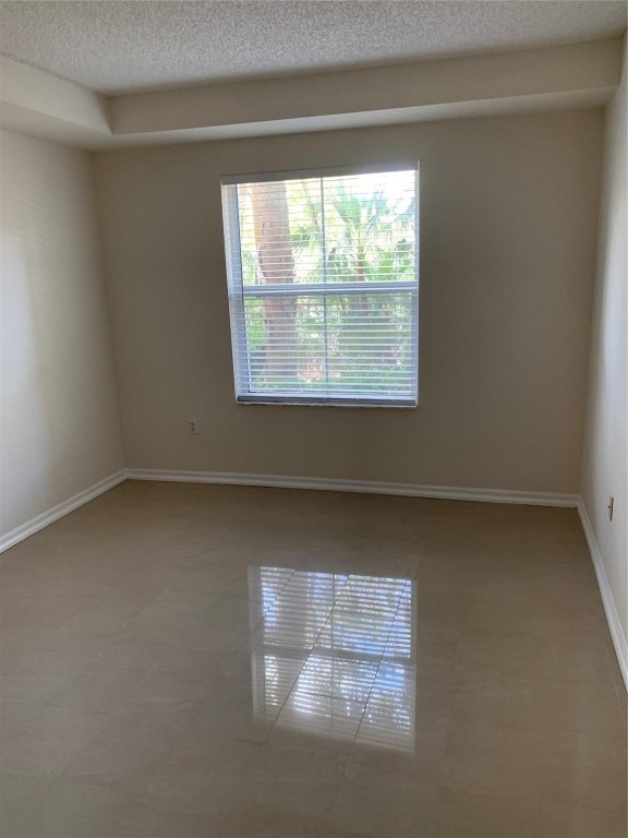 4114 Tuscany Way Unit: 4114