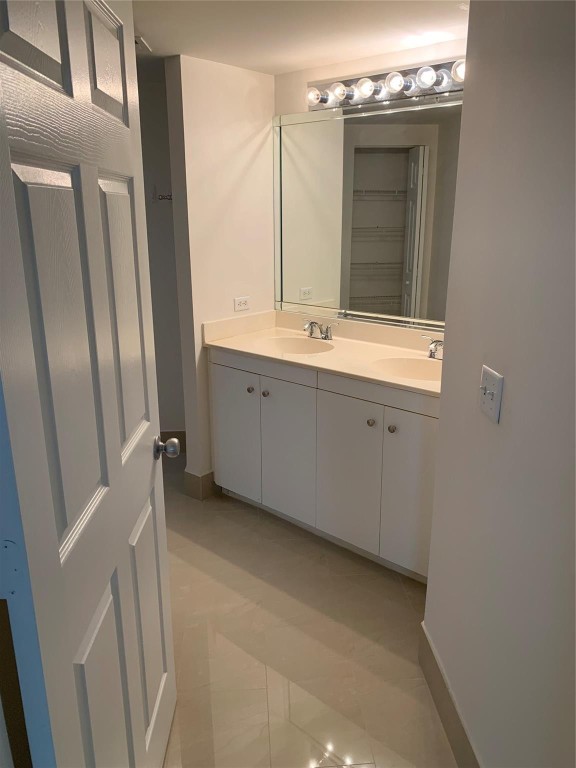 4114 Tuscany Way Unit: 4114