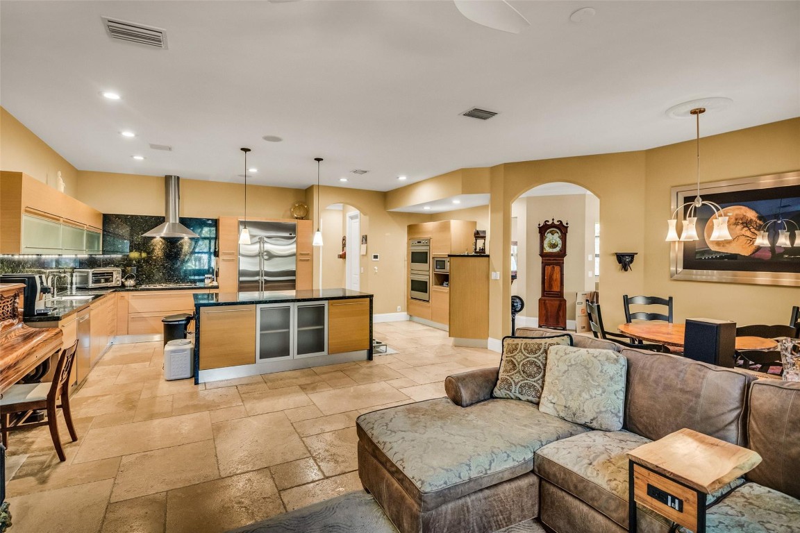 2743 NE 20th Court, Fort Lauderdale