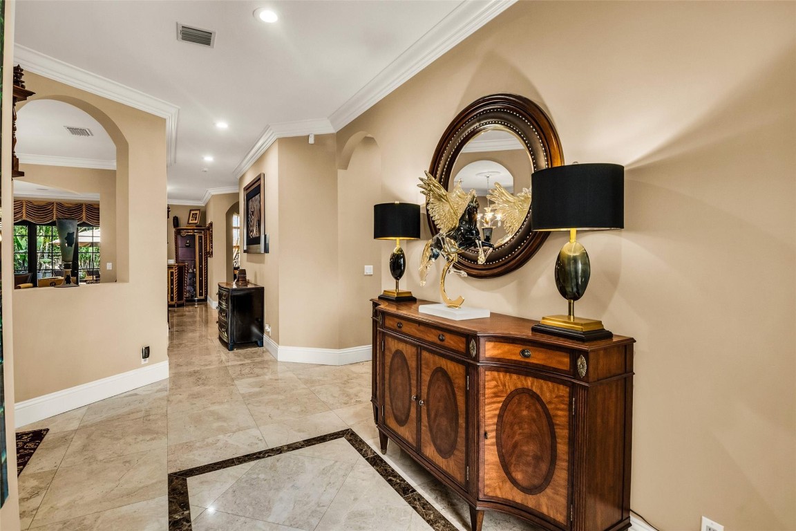 2743 NE 20th Court, Fort Lauderdale