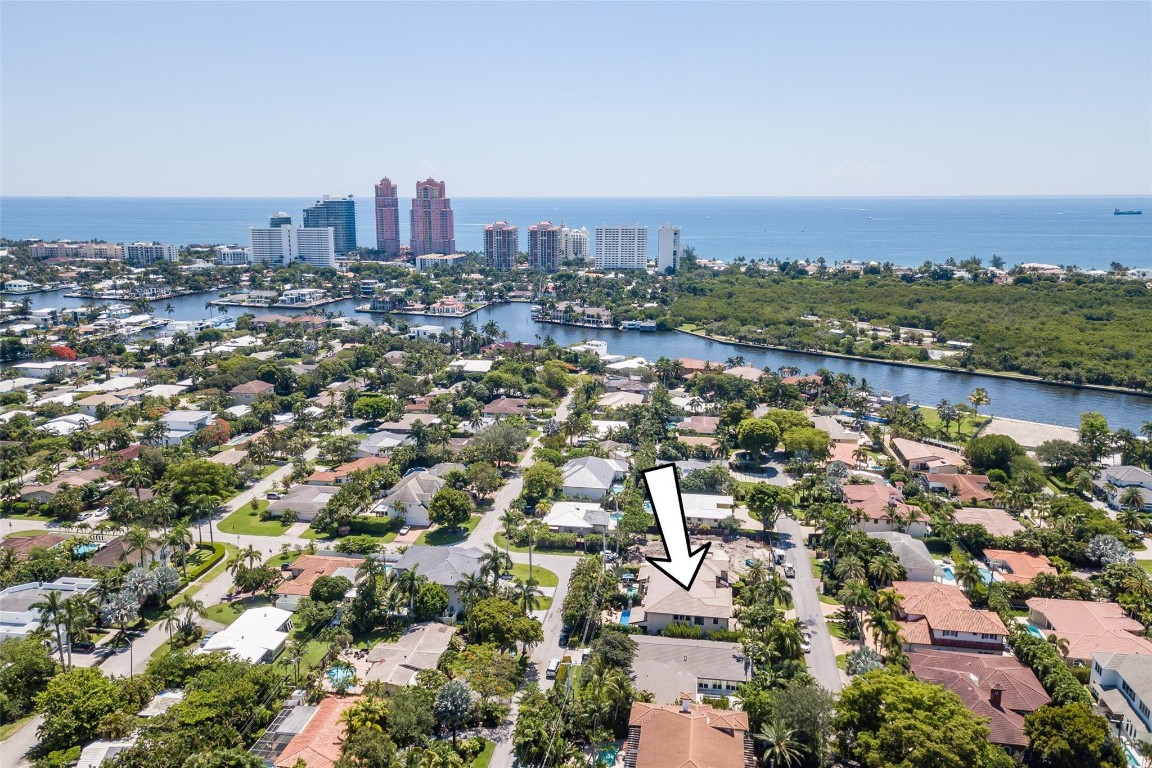 2743 NE 20th Court, Fort Lauderdale