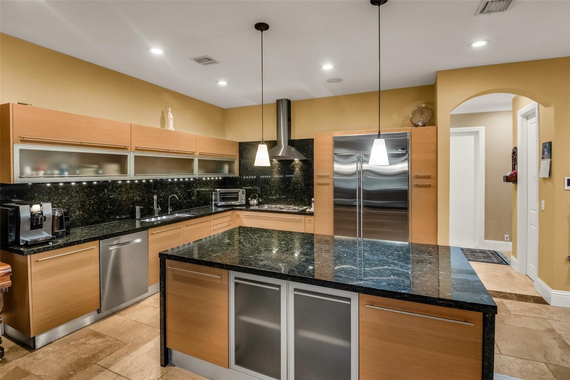 2743 NE 20th Court, Fort Lauderdale