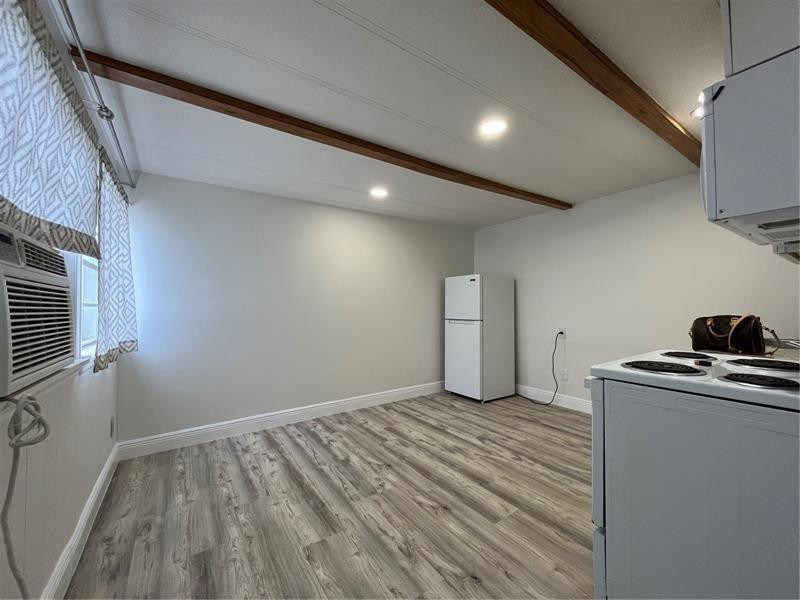 11868 Watergate Cir Unit: 1 (FRONT)