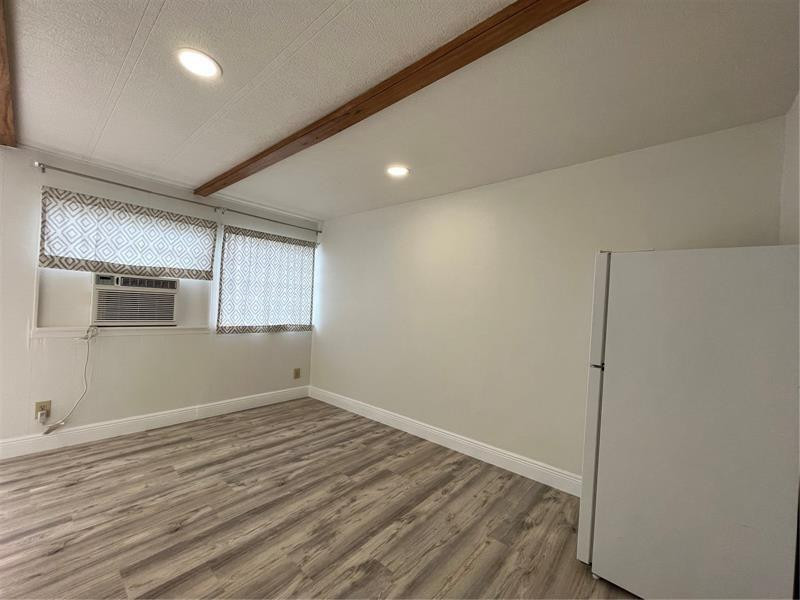 11868 Watergate Cir Unit: 1 (FRONT)