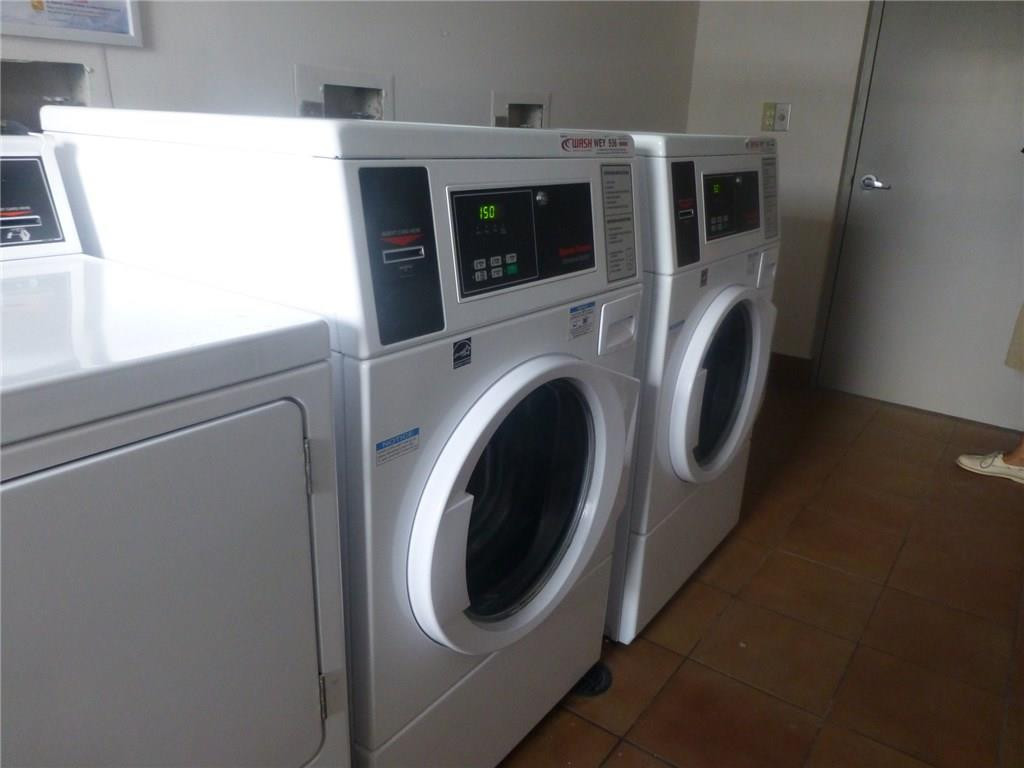 721 N Pine Island Rd Unit: 108