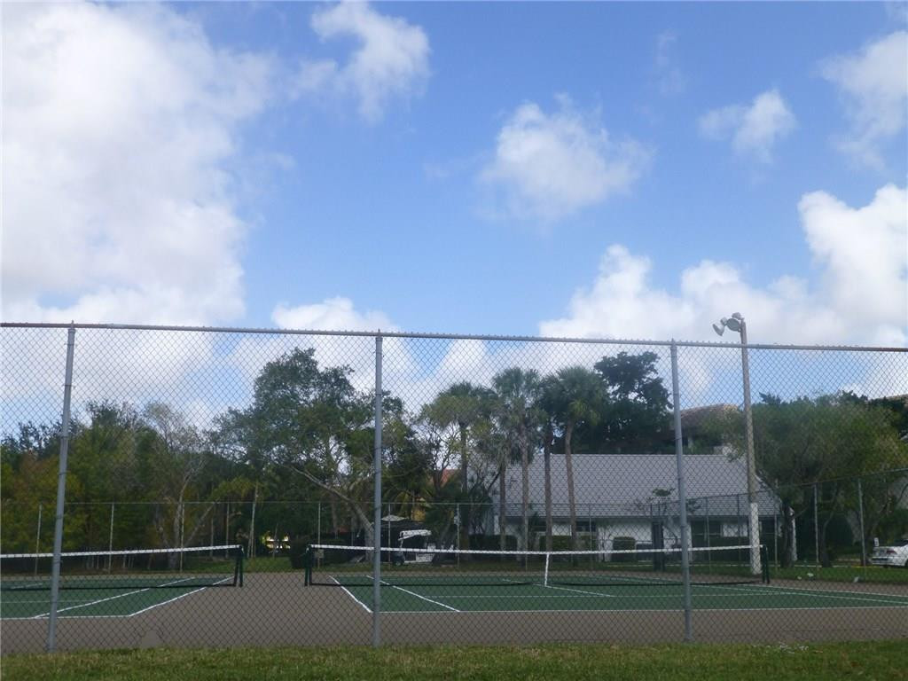 721 N Pine Island Rd Unit: 108